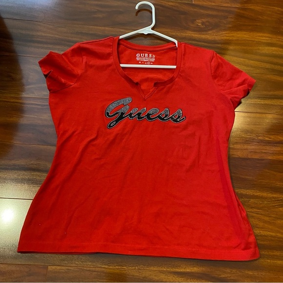 Guess Women's Red V-Neck Top Size Large - Picture 9 of 10